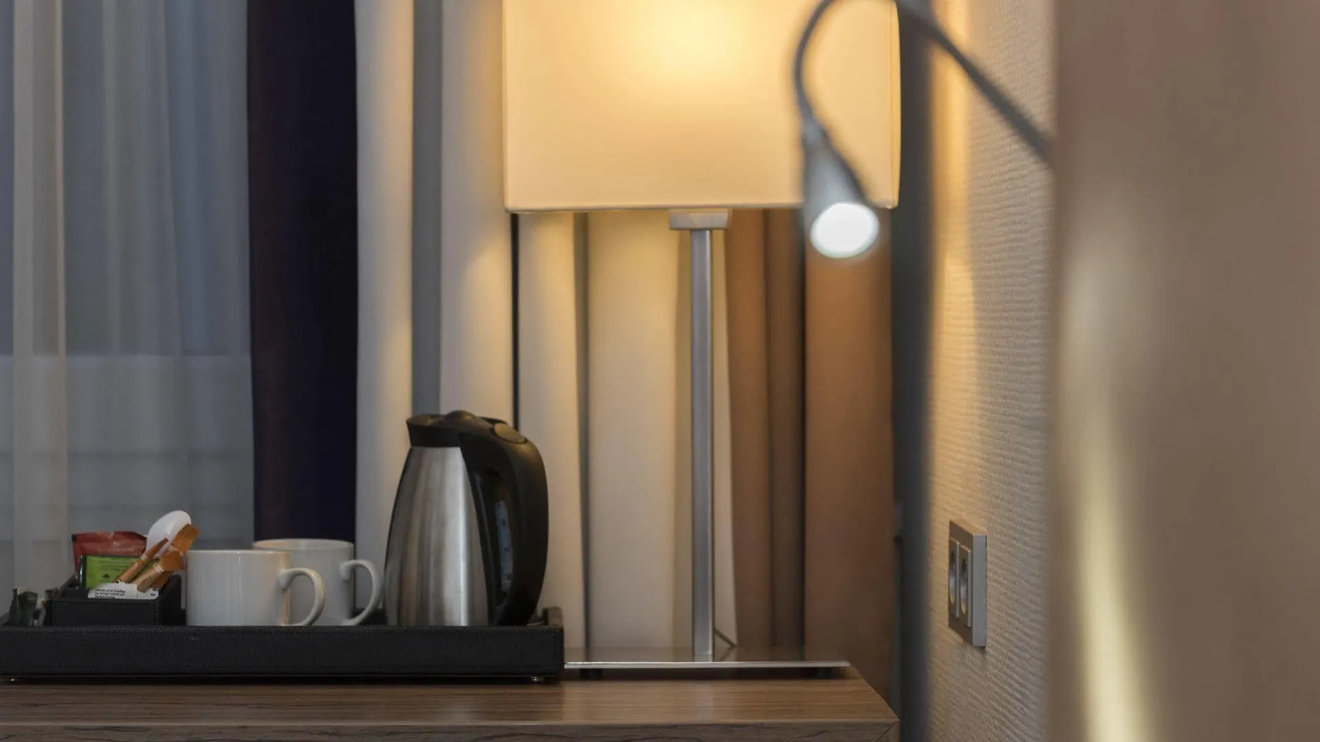 Wyndham Koeln Hotel 4*, Köln